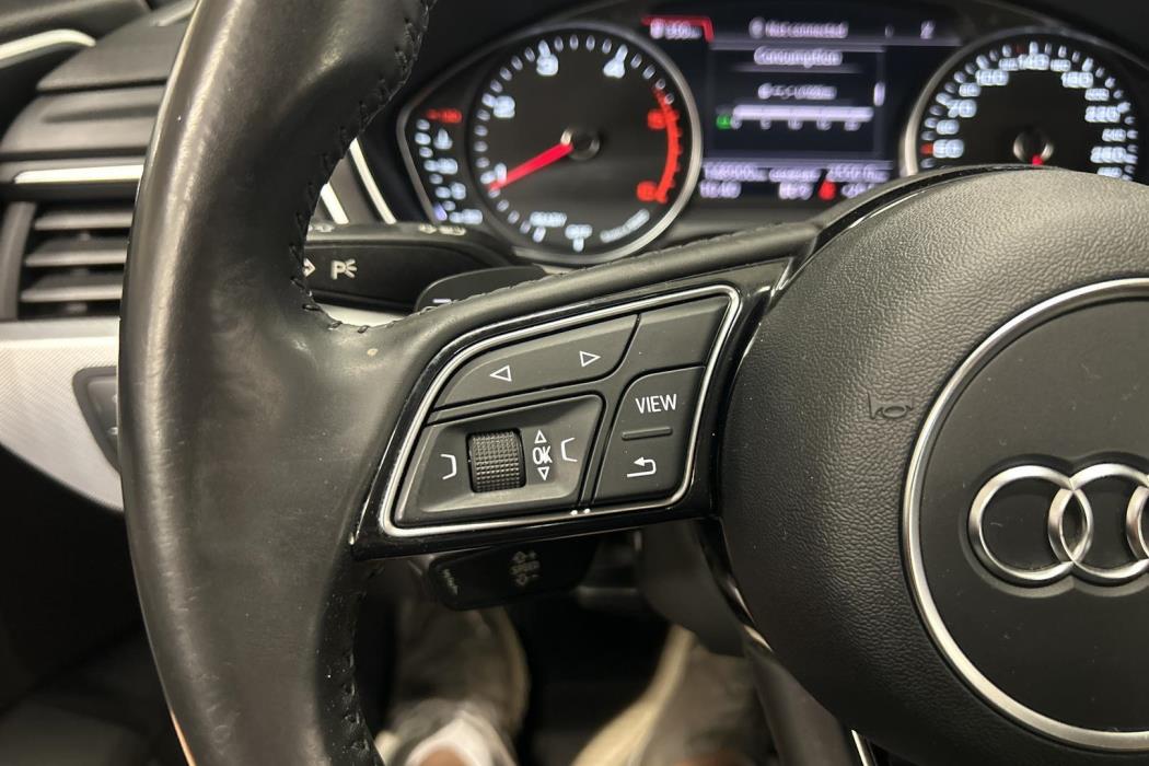 AUDI A4 2016