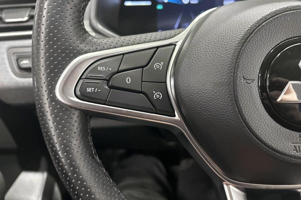 MITSUBISHI Colt 2024