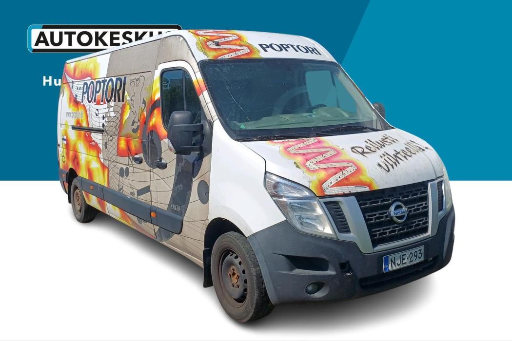 NISSAN NV400 2013