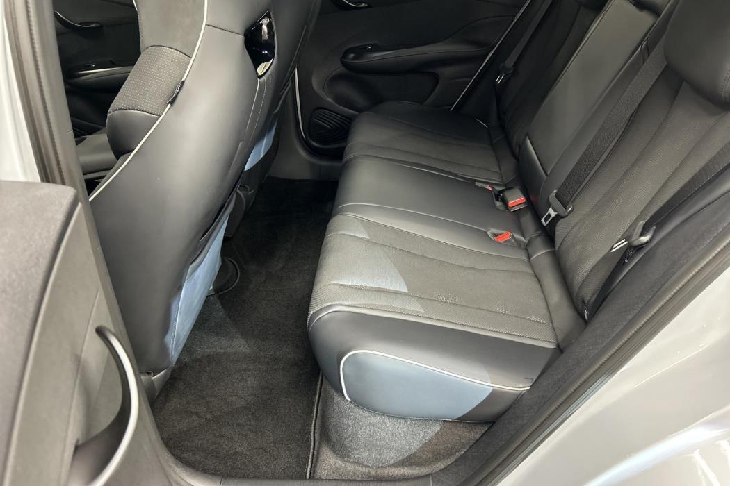 BYD Dolphin 2025