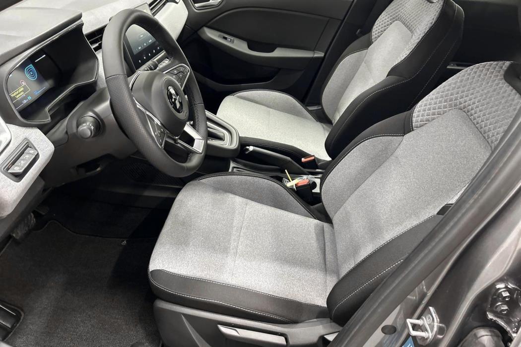MITSUBISHI Colt 2026