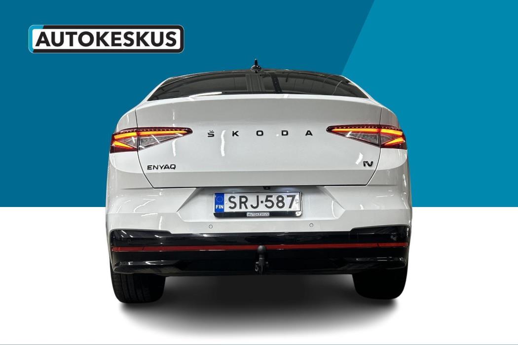 SKODA Enyaq 2023