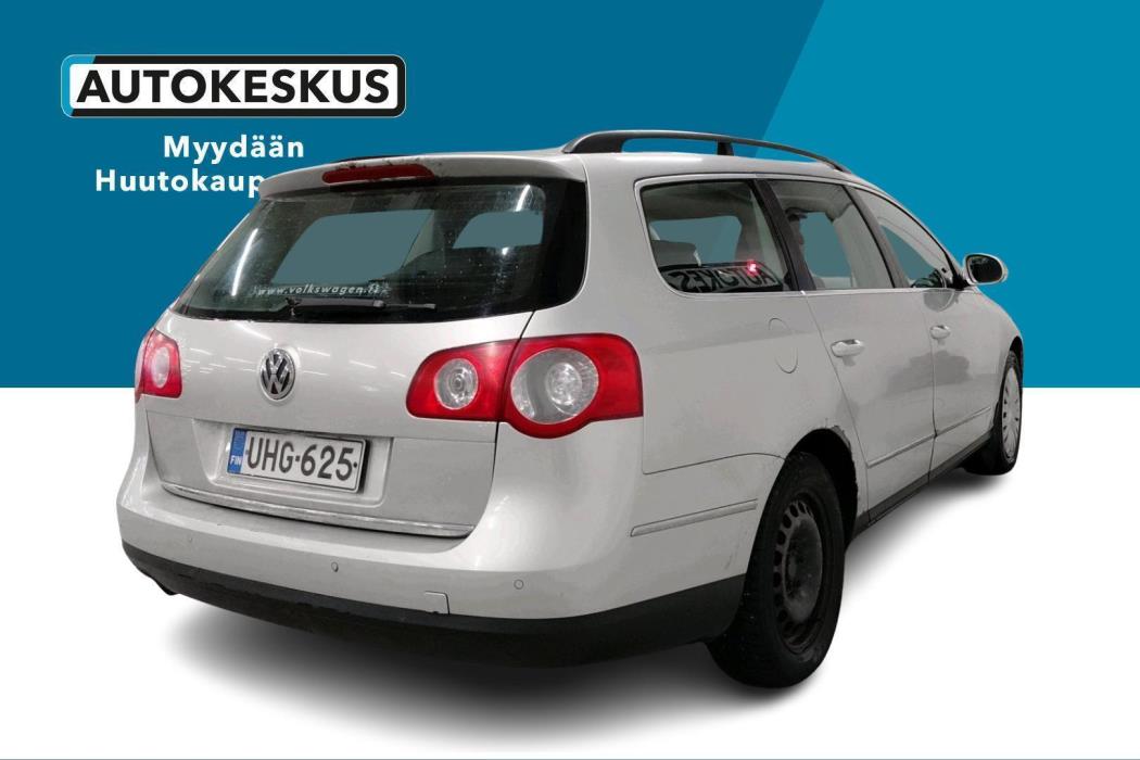 VOLKSWAGEN Passat 2010