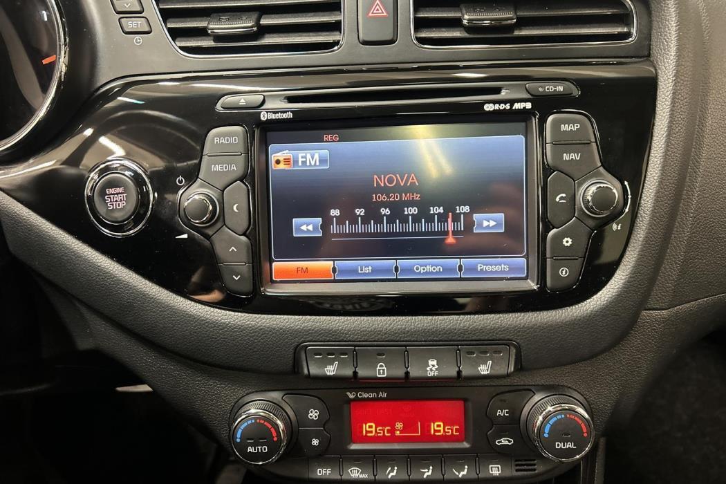 KIA cee'd 2012