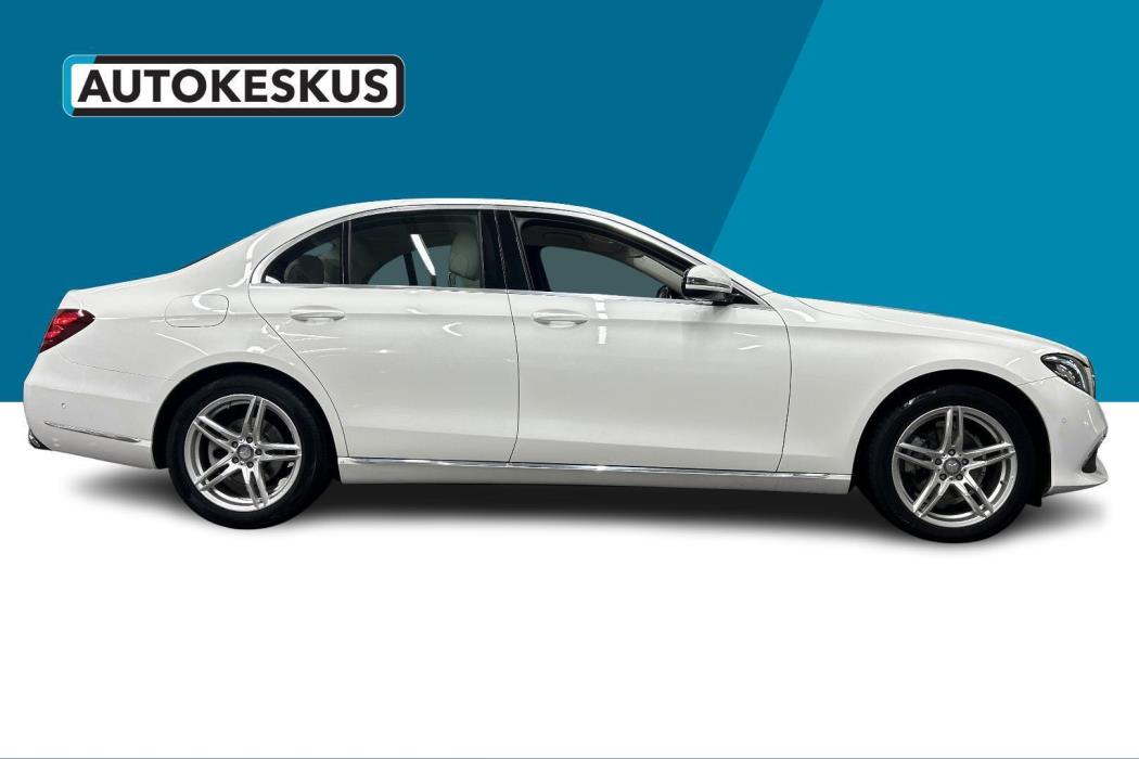 MERCEDES-BENZ E 2016