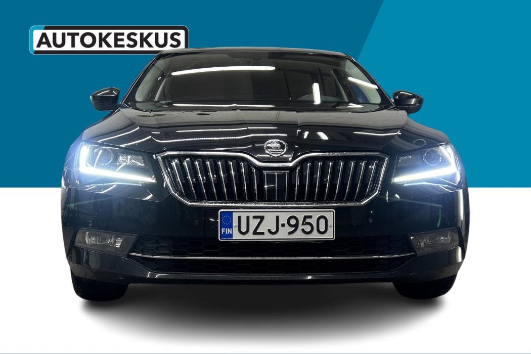 SKODA Superb 2016
