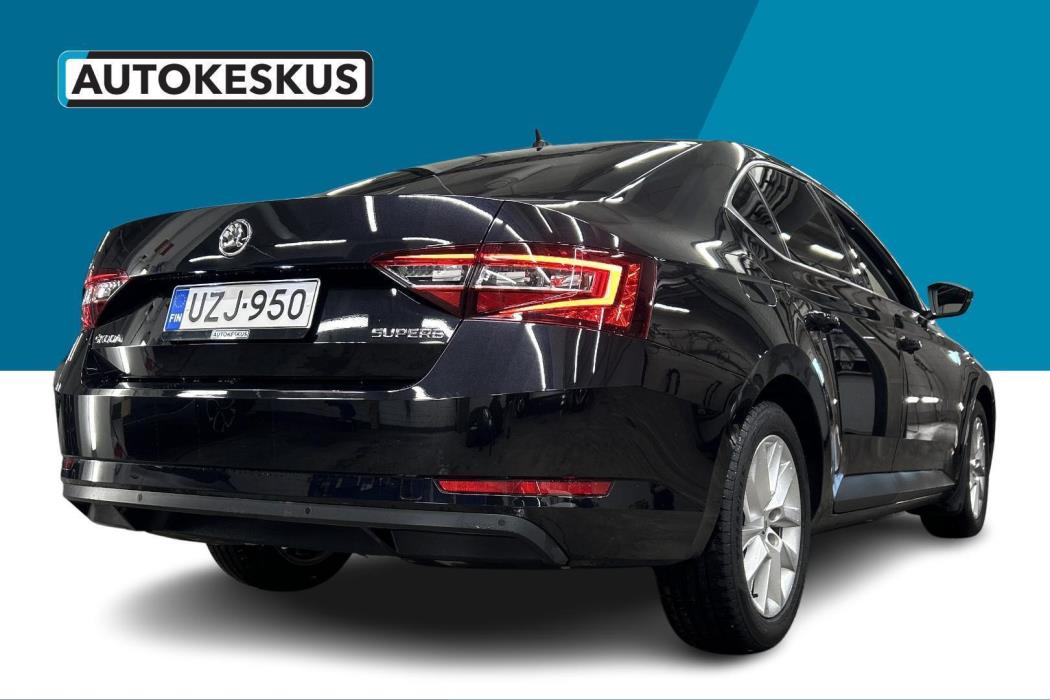 SKODA Superb 2016