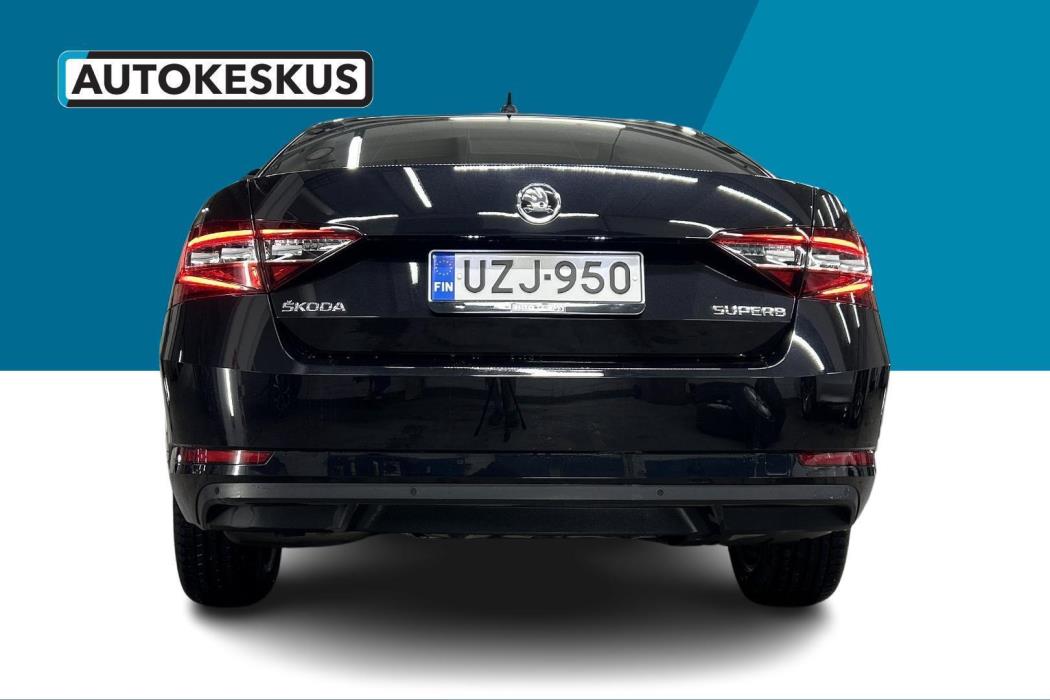 SKODA Superb 2016