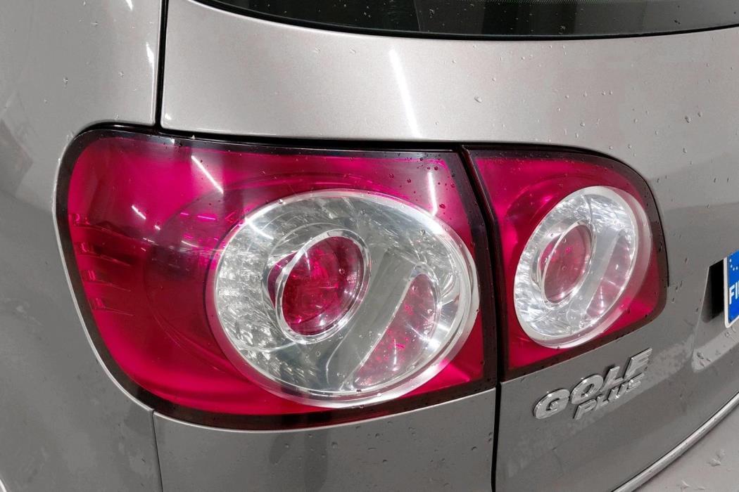 VOLKSWAGEN Golf Plus 2013