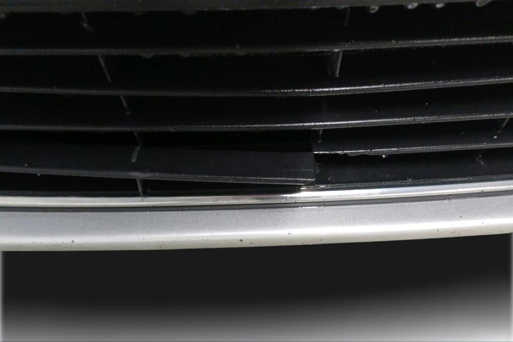 VOLKSWAGEN Touran 2013
