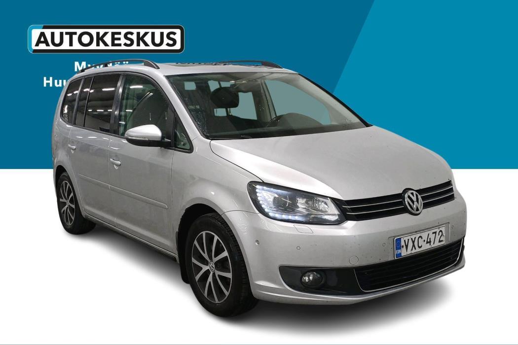 VOLKSWAGEN Touran 2013
