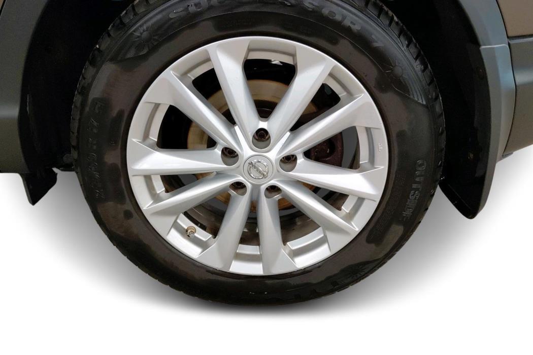 NISSAN Qashqai 2015