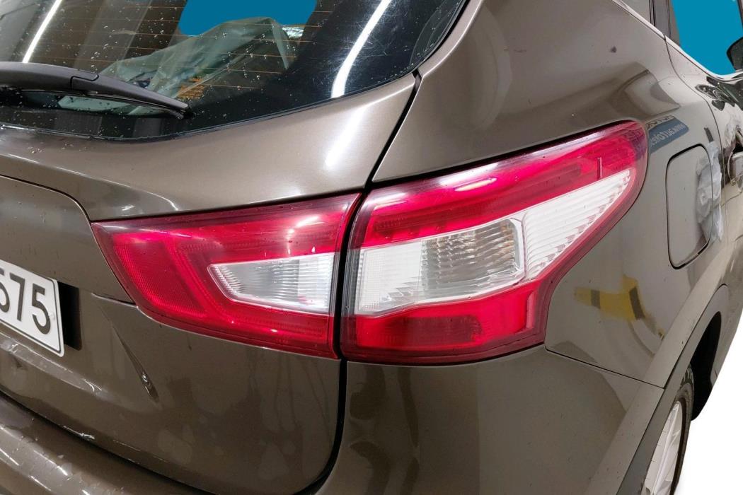 NISSAN Qashqai 2015