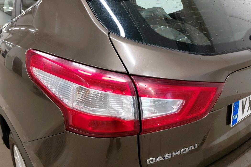 NISSAN Qashqai 2015