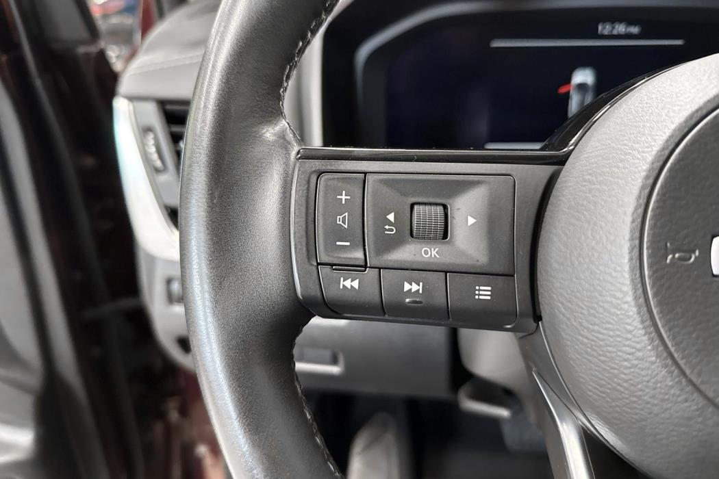 NISSAN Qashqai 2023