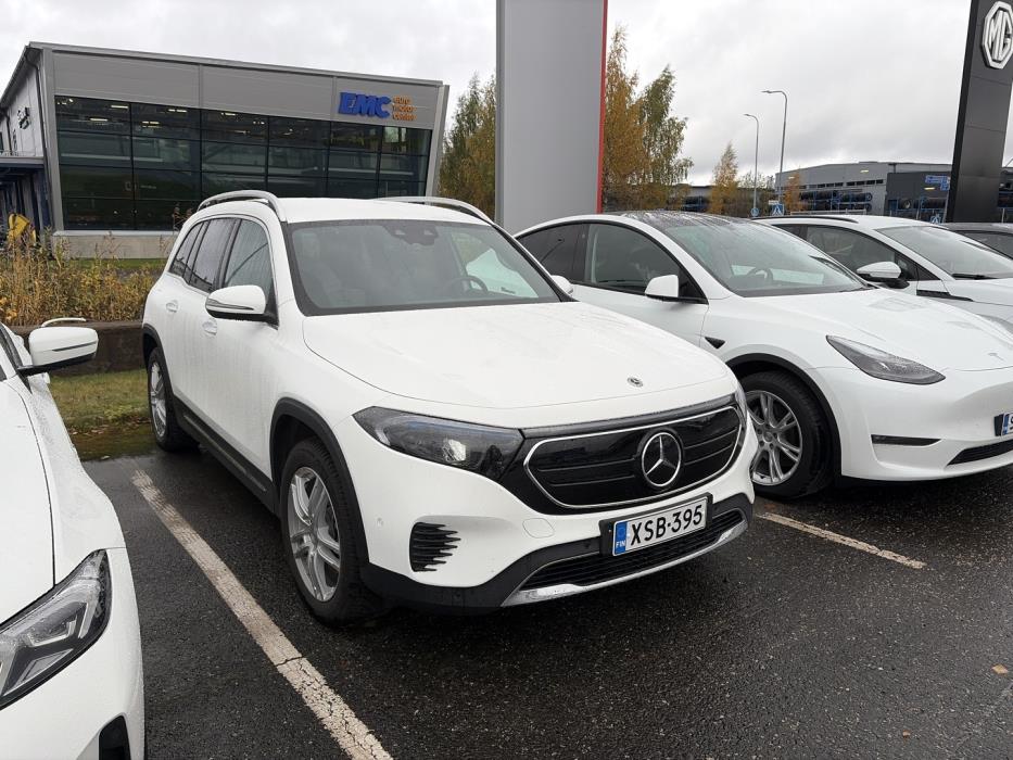 MERCEDES-BENZ EQB 2024