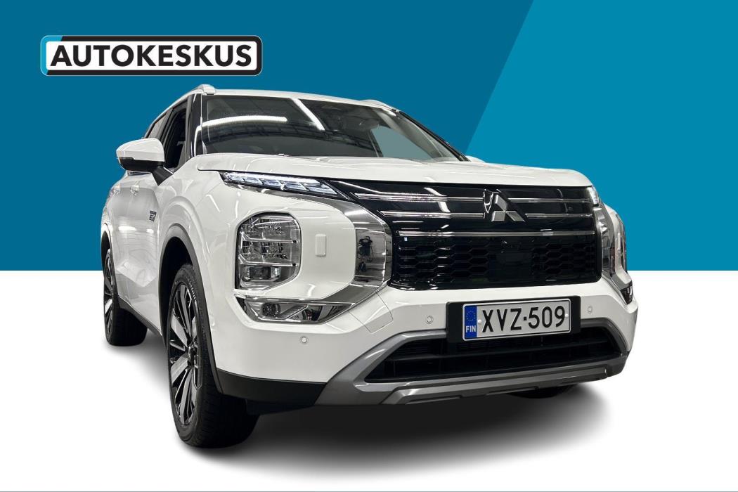 MITSUBISHI Outlander 2025