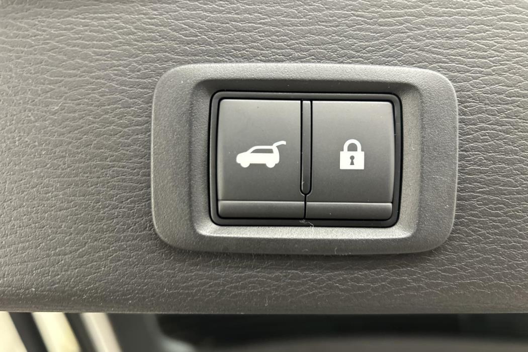 MITSUBISHI Outlander 2025