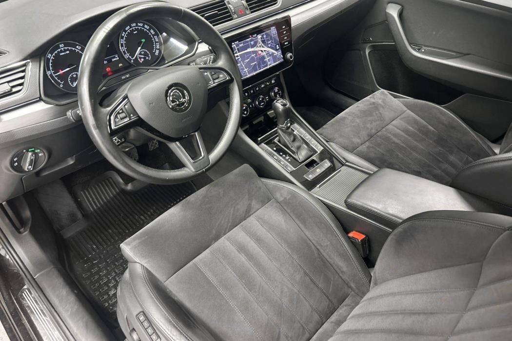 SKODA Superb 2019