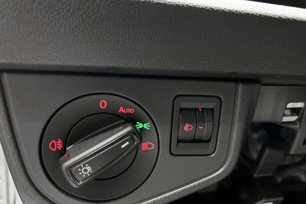VOLKSWAGEN Polo 2021