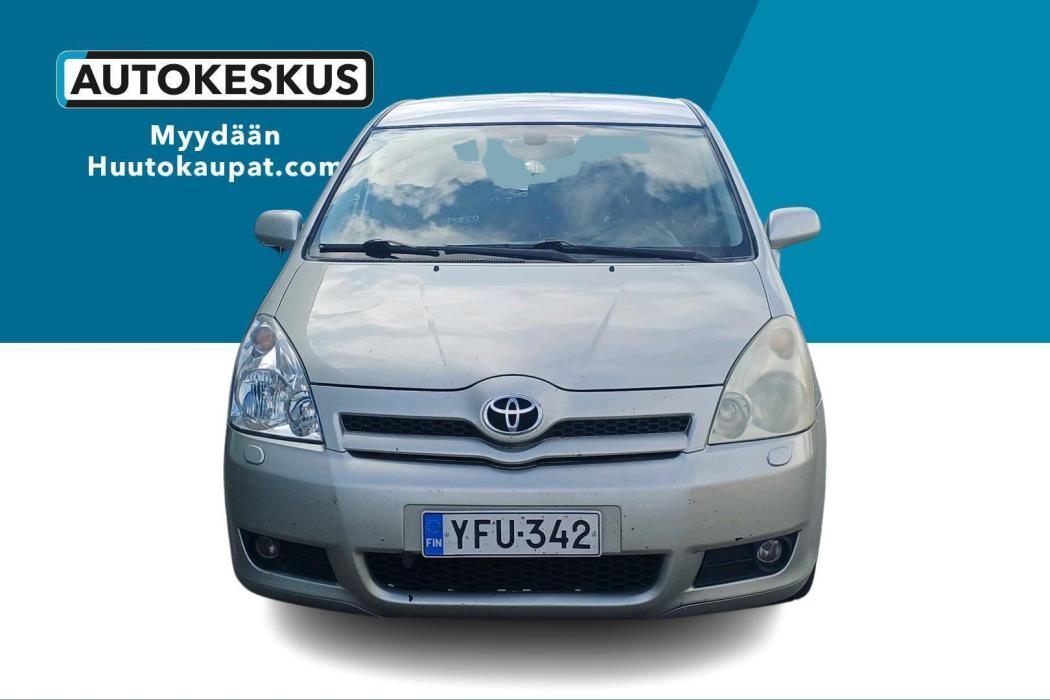 TOYOTA Corolla Verso 2005