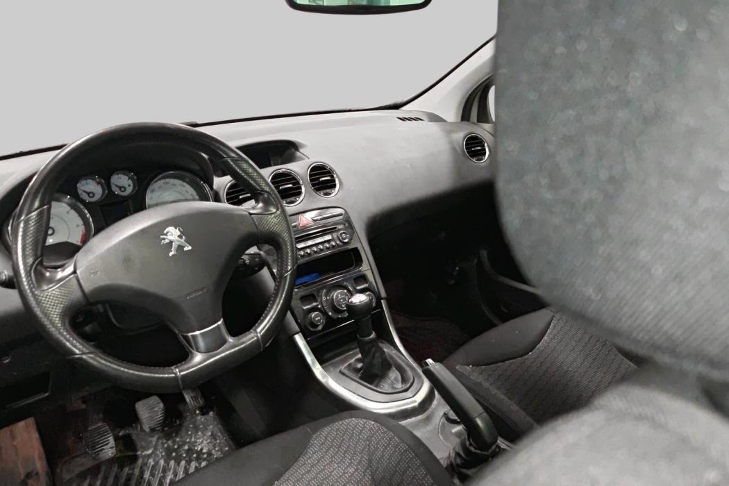PEUGEOT 308 2012