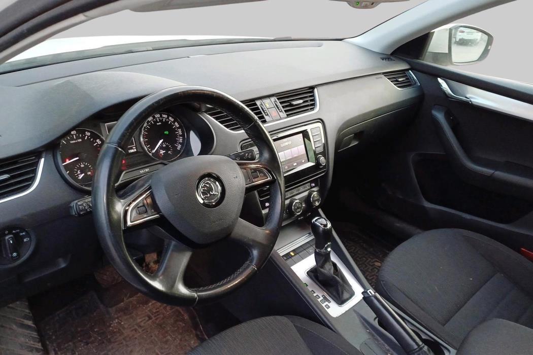 SKODA Octavia 2015
