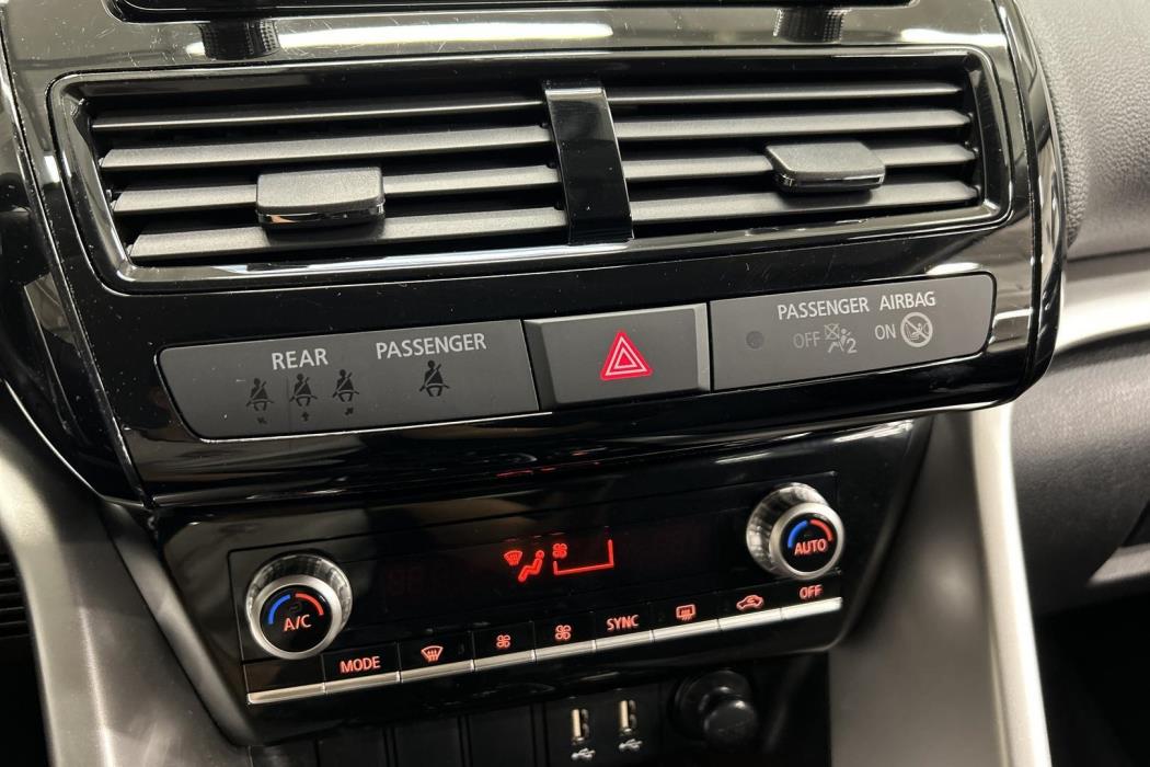 MITSUBISHI Eclipse Cross 2022