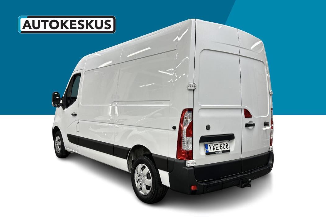 NISSAN NV400 2020