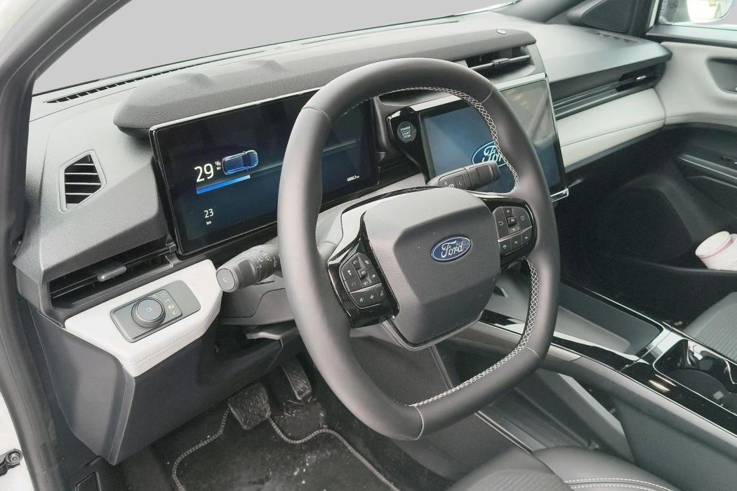 FORD Puma Gen-E 2025