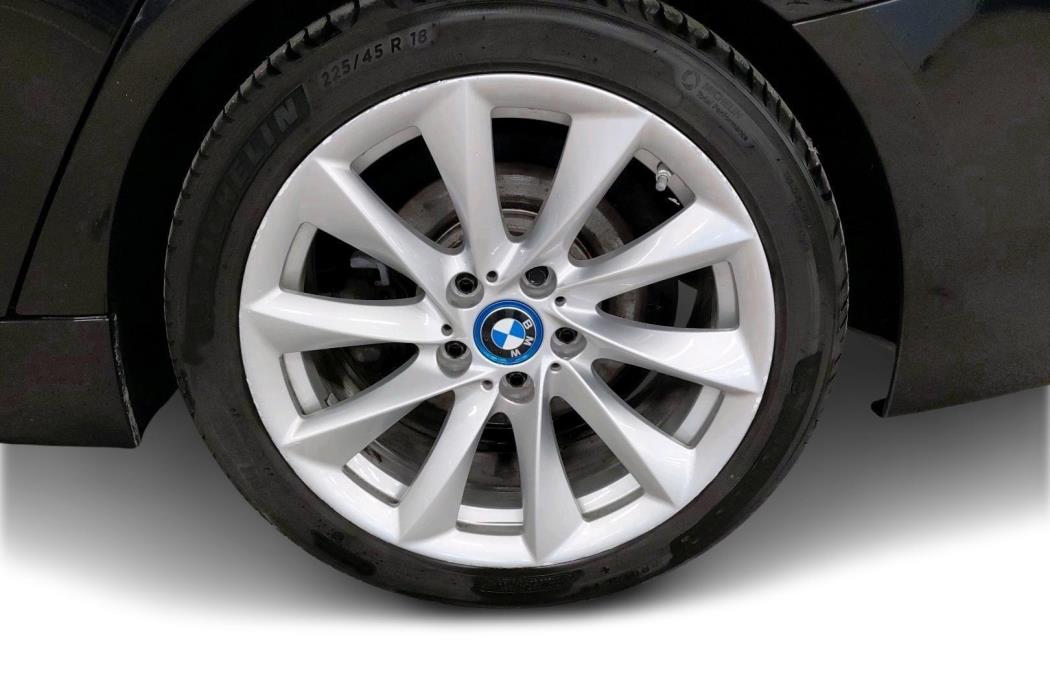 BMW 3-sarja 2017