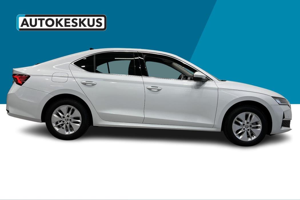 SKODA OCTAVIA 2025