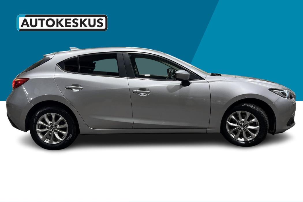 MAZDA 3 2015