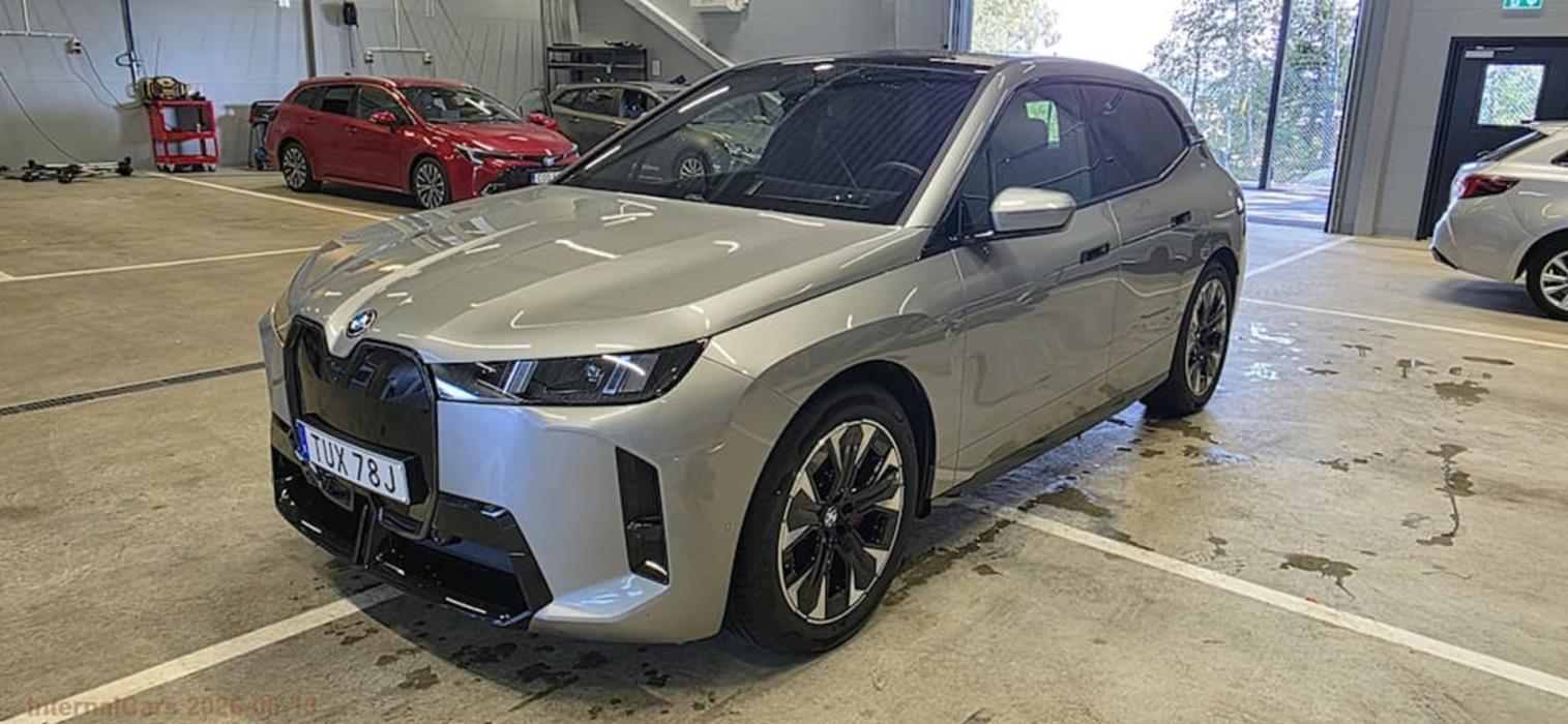 BMW IX 2026