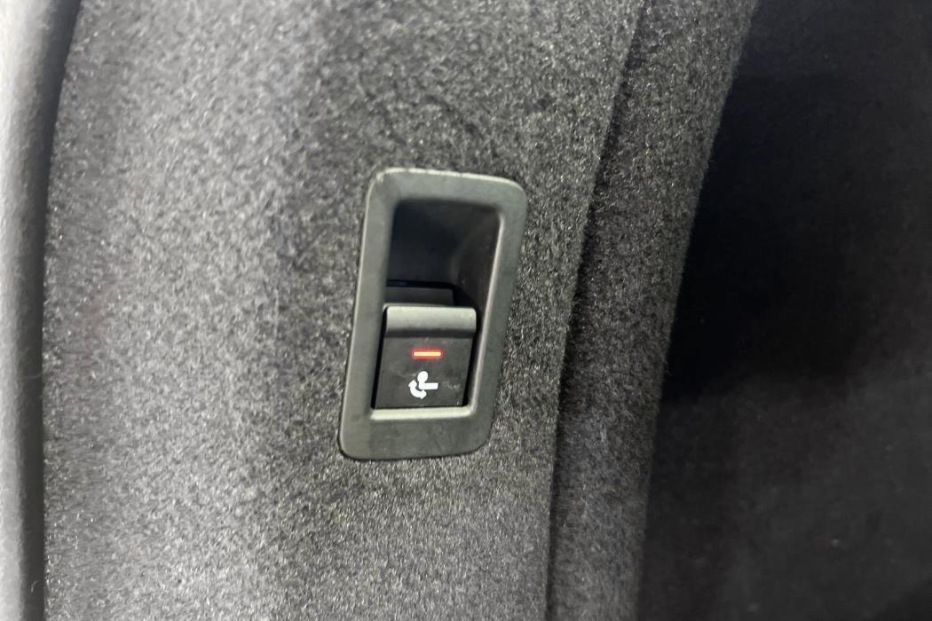 AUDI A4 2019