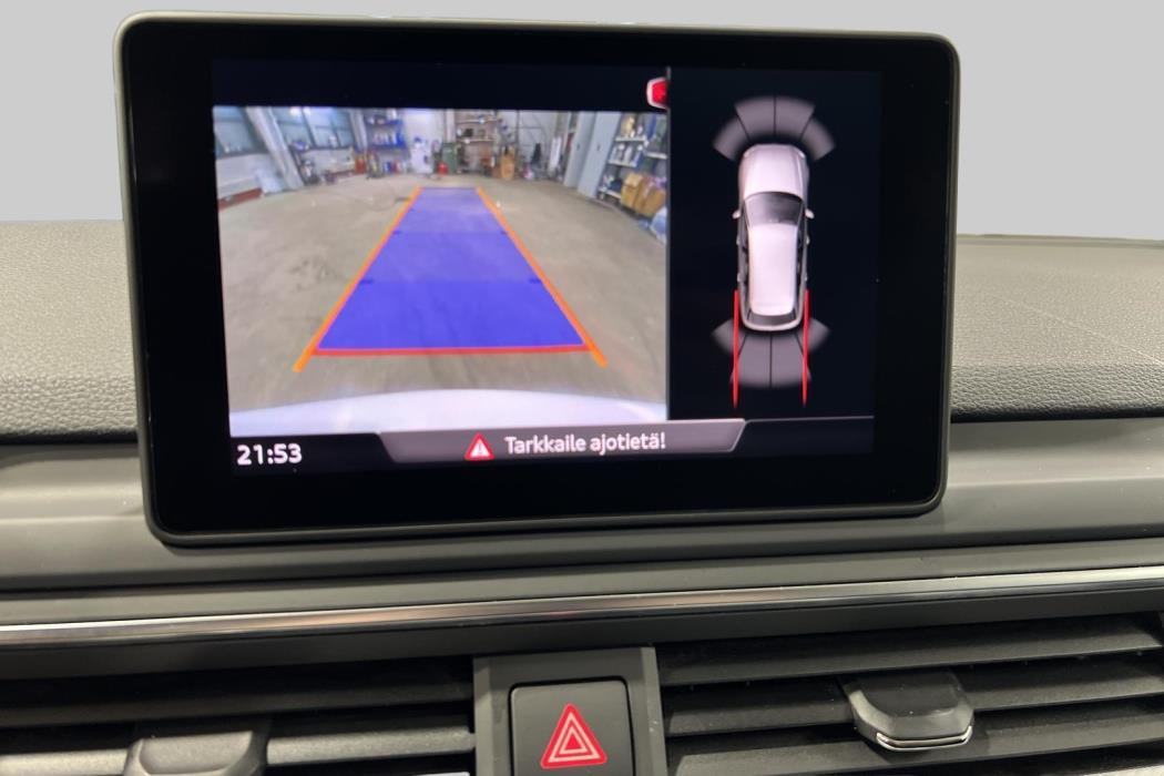 AUDI A4 2019