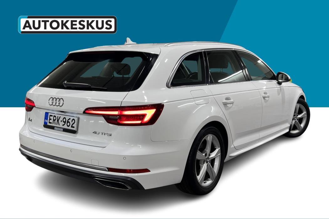 AUDI A4 2019
