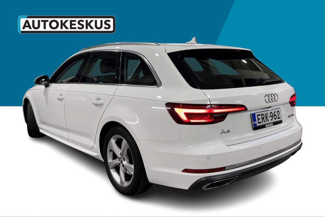 AUDI A4 2019