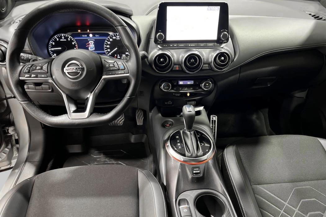 NISSAN Juke 2021