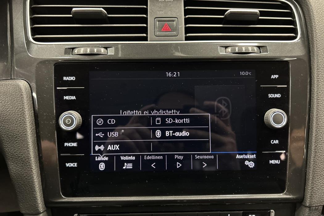 VOLKSWAGEN Golf 2018