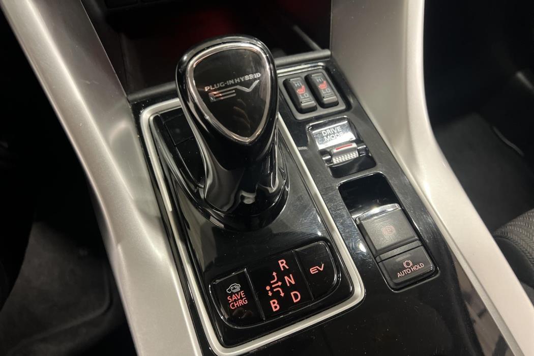 MITSUBISHI ECLIPSE CROSS 2022