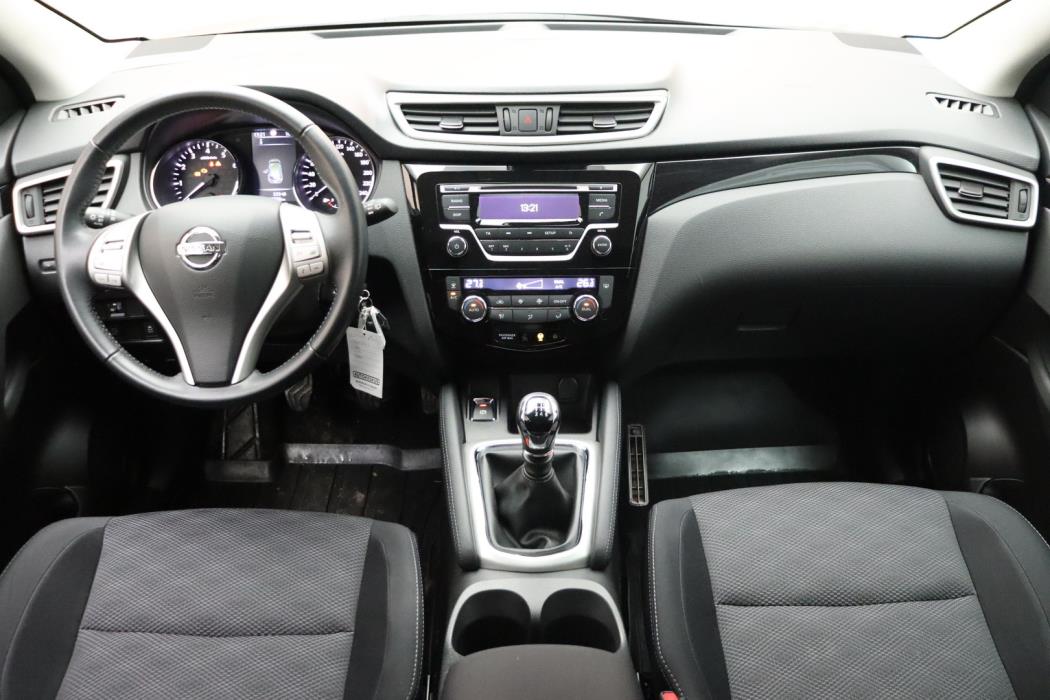 NISSAN Qashqai 2017