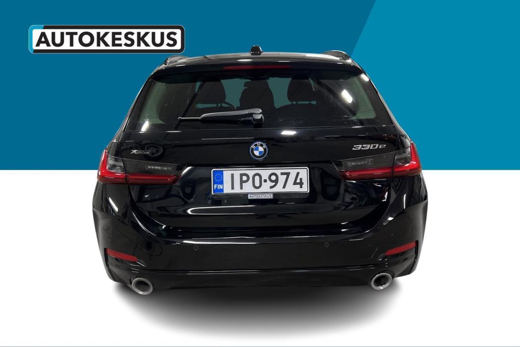 BMW 3-sarja 2022