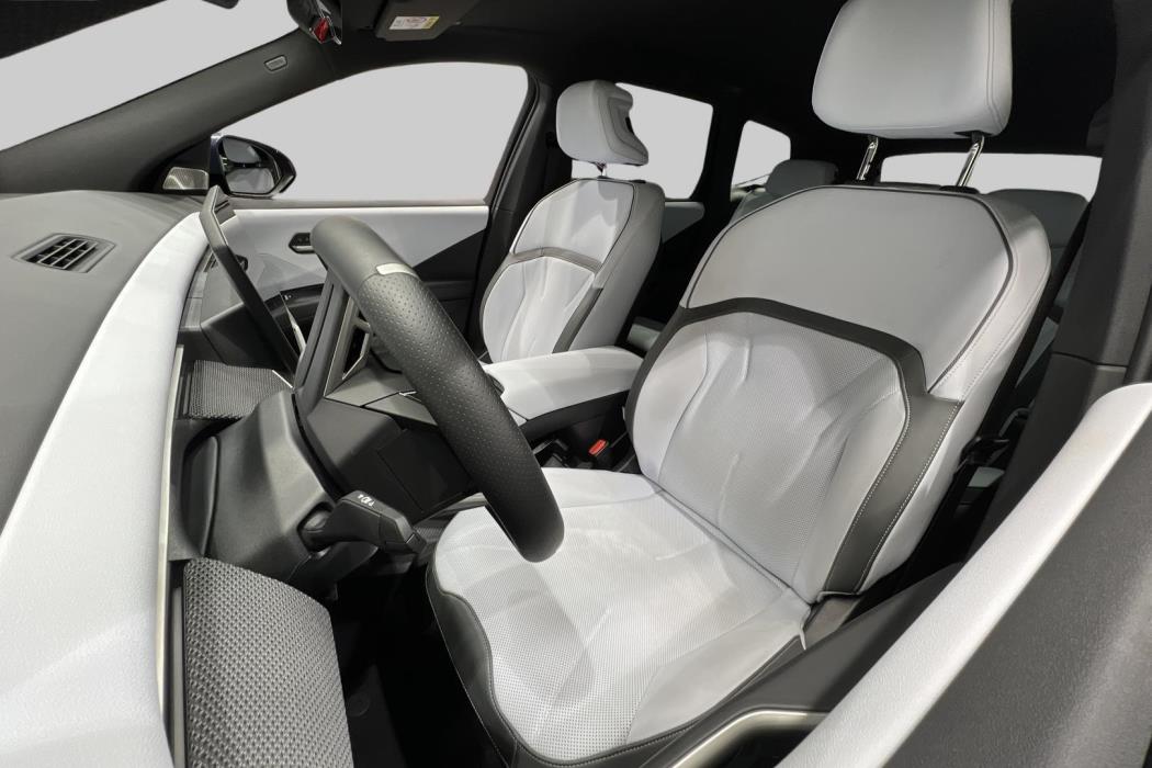 BMW IX3 2026