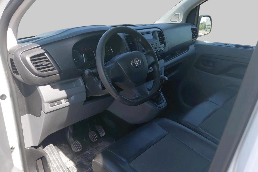 TOYOTA Proace 2018