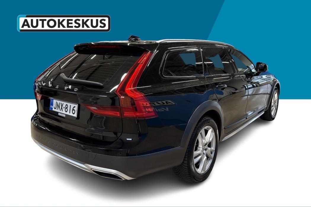 VOLVO V90 Cross Country 2019