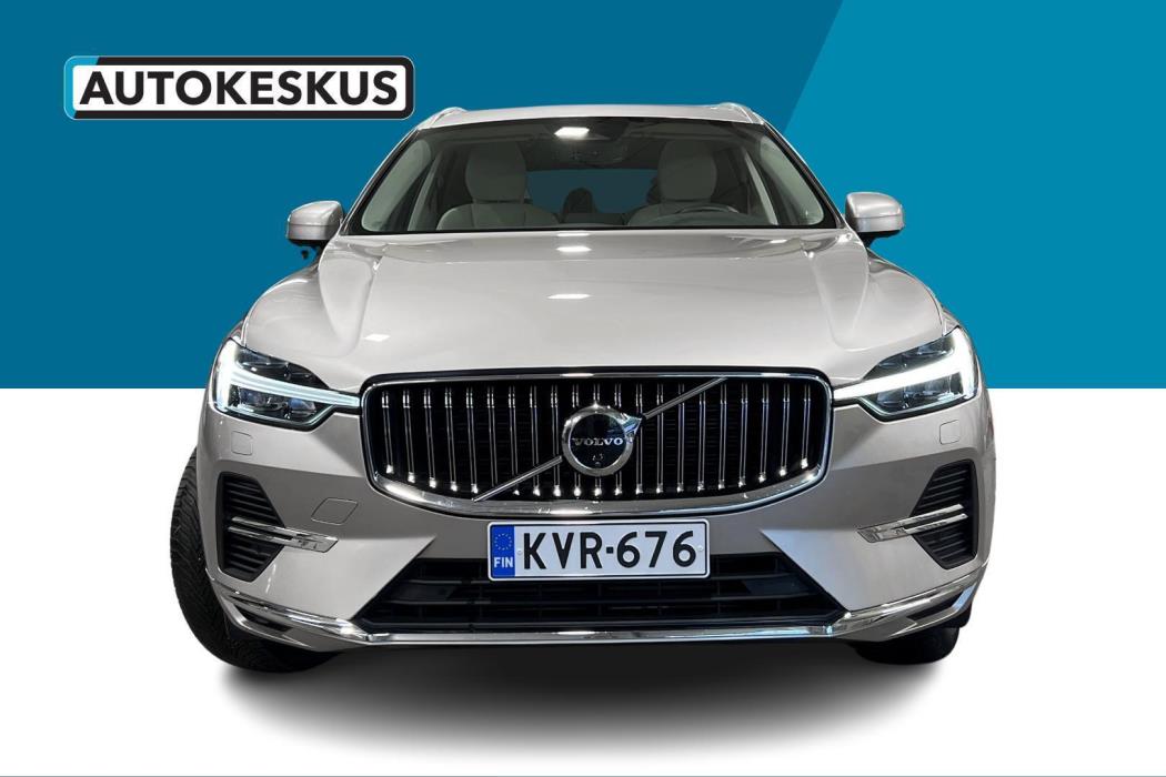 VOLVO XC60 2023