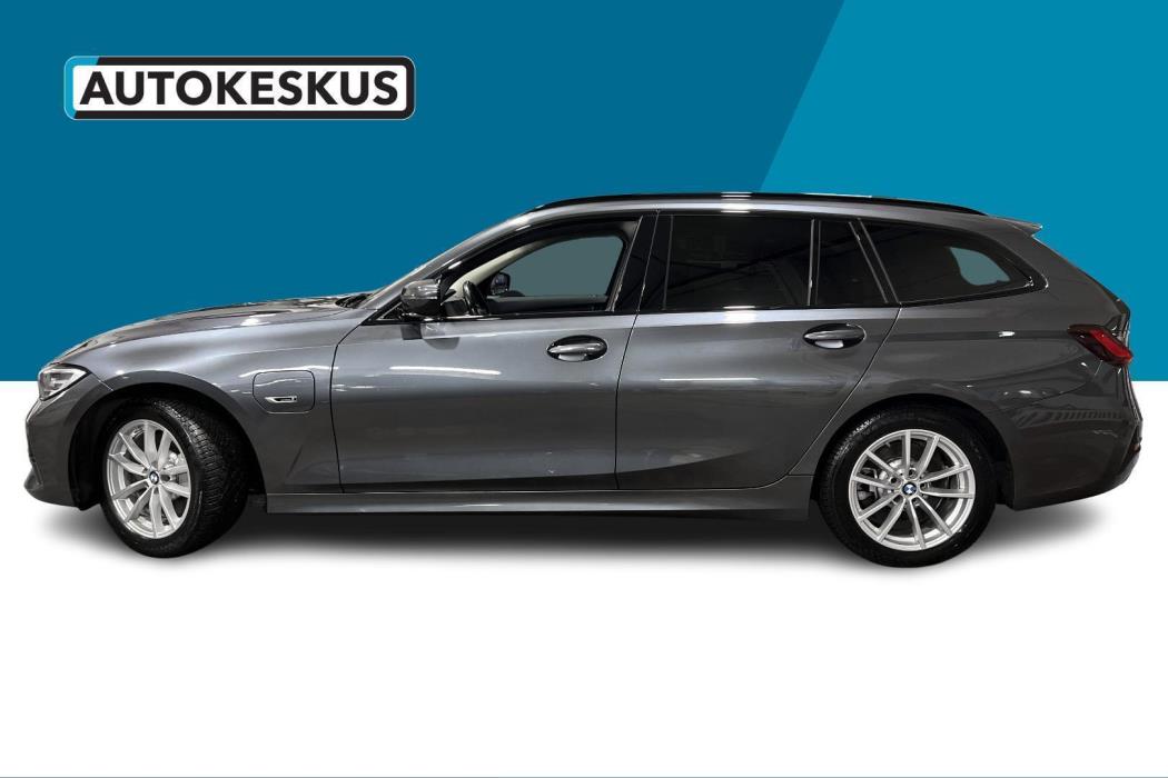BMW 3-SARJA 2022