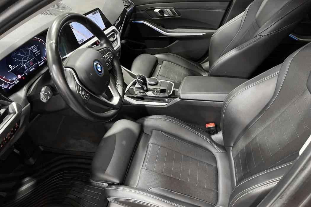 BMW 3-SARJA 2022