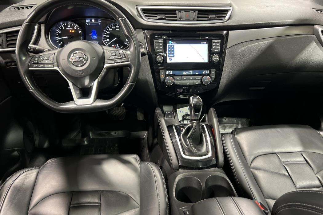 NISSAN Qashqai 2017
